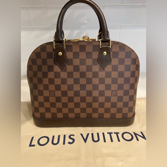 SOLD Authentic Louis Vuitton Damier Ebene Alma PM - Picture 2 of 15
